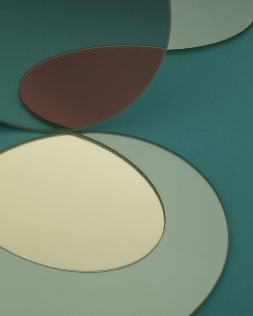 mirror photographs to show how reflection work within mirrors with the help of colours